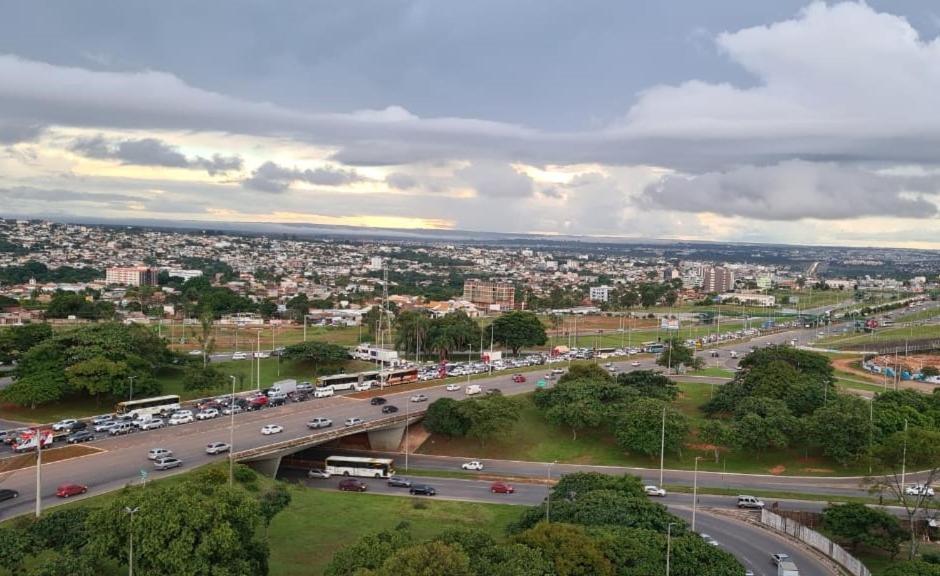 Lindissimo Flat Em Taguatinga. Conforto, Tranquilidade E Paz Em Um Ambiente Perfeito. Dış mekan fotoğraf